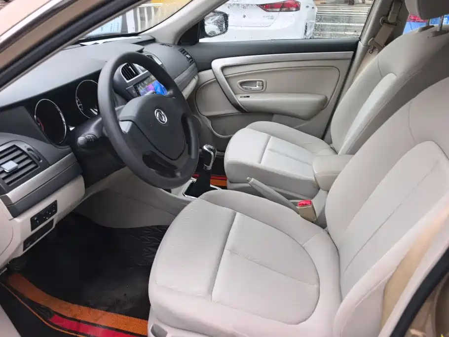 Dongfeng Aeolus Dongfeng Fengshen A60 2015 2016 Model 1.5L Manual Luxury
