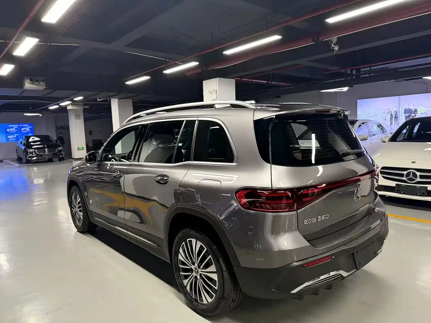 Mercedes-Benz EQB 2025 EQB 260 фото 7