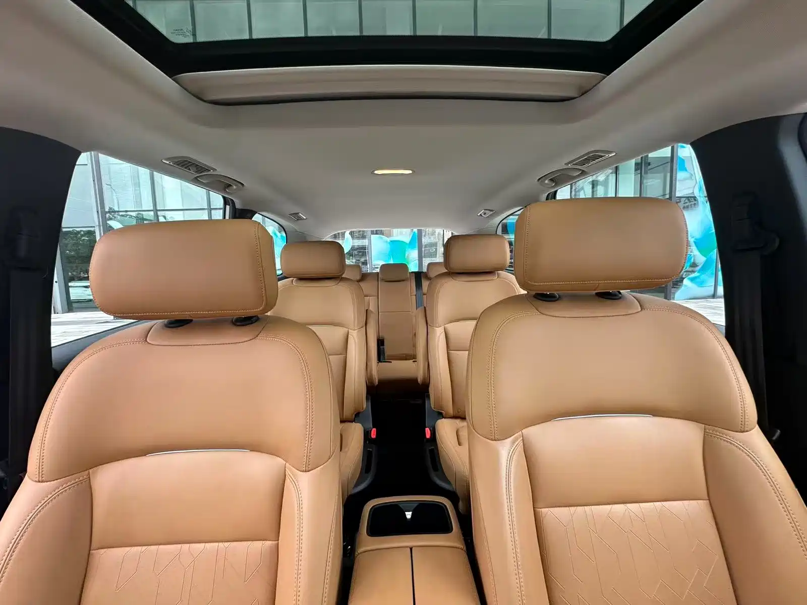 Фото 33 - Maxus Maxus G50 PHEV
