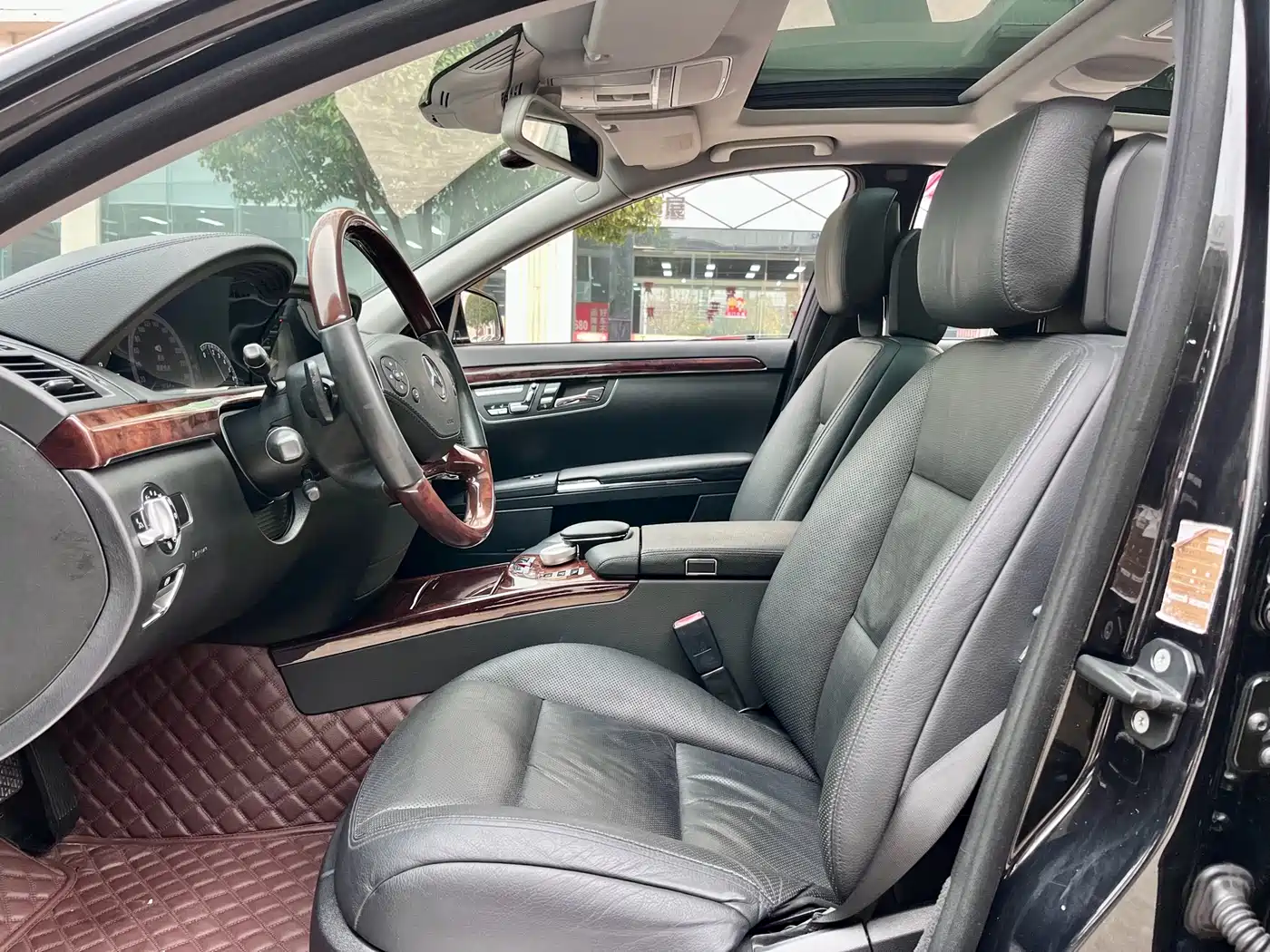Mercedes-Benz S-Class 2012 S 350 L Grand Edition фото 4