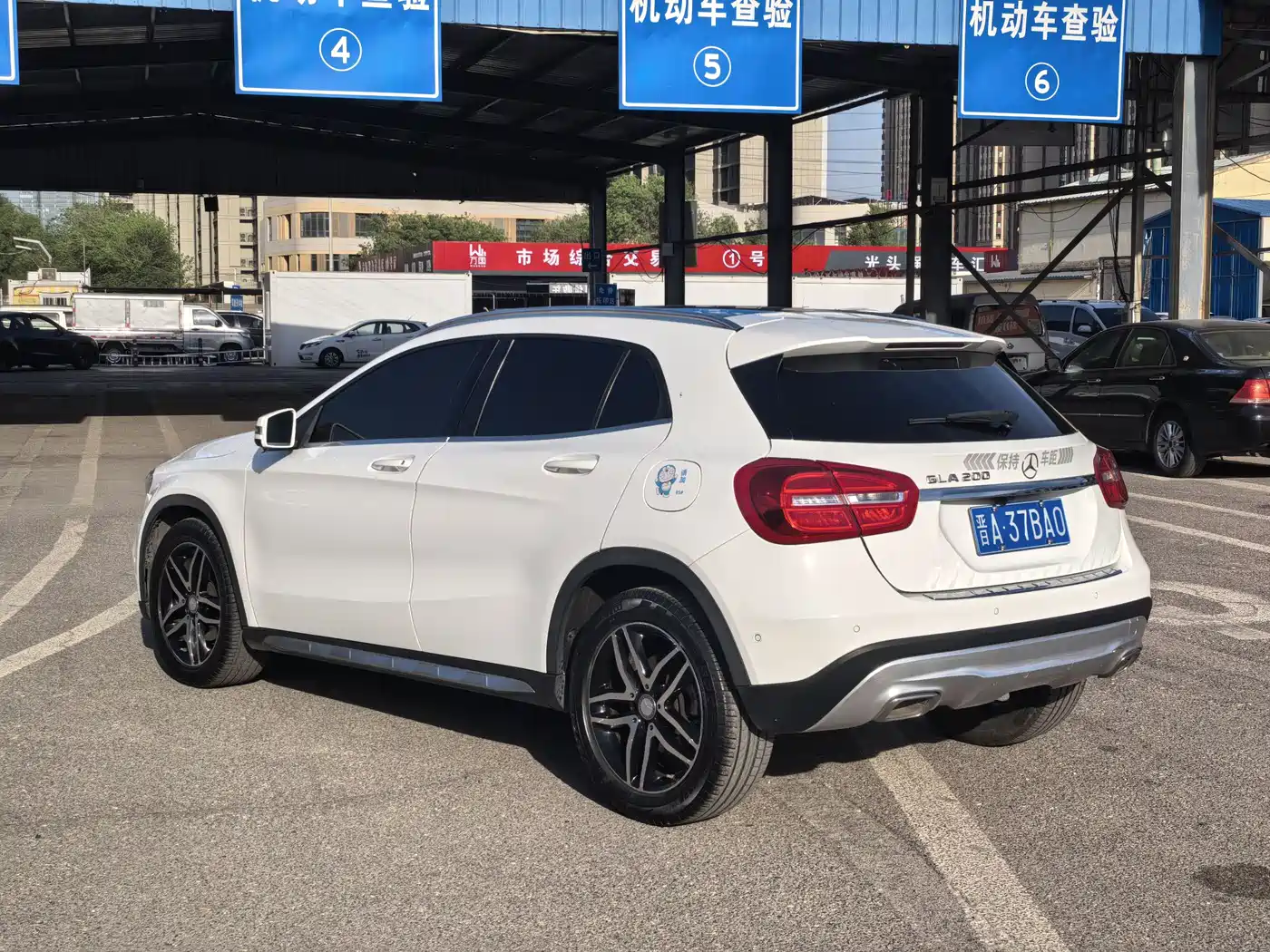 Mercedes-Benz GLA 2016 GLA 200 Fashion фото 6