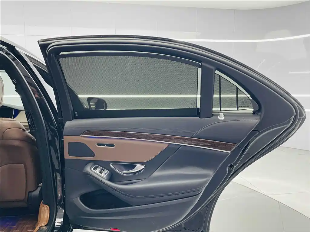 Mercedes-Benz S-Class 2016 S 320 L Business Edition фото 32