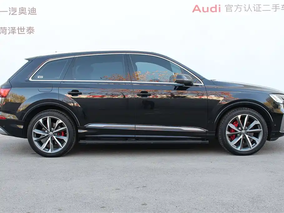 Audi Q7 2021 55 TFSI quattro S line Sport фото 2
