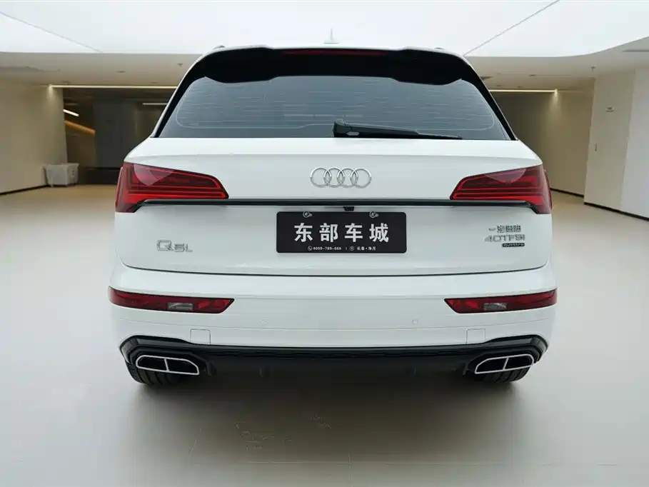 Audi Q5L 2024 Model 40 TFSI Luxury Dynamic фото 5