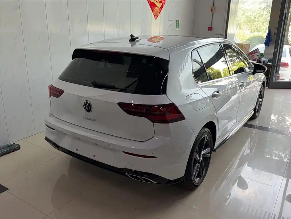 Volkswagen Golf 2023 Facelift 280TSI DSG R-Line Lite фото 9