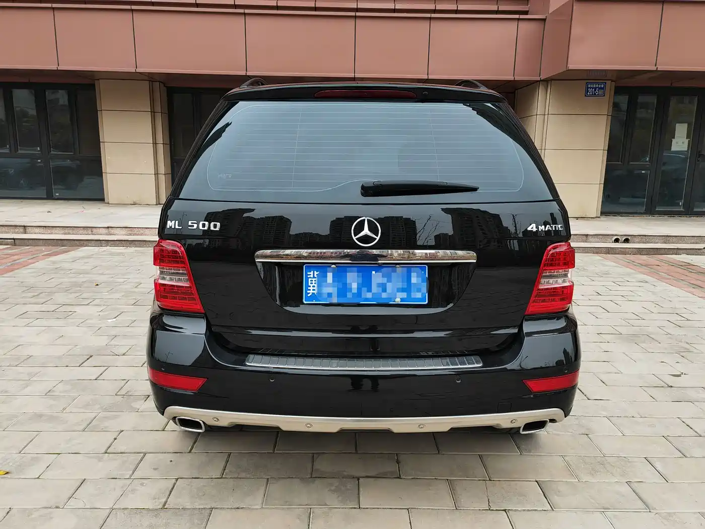 Mercedes-Benz M-Class 2010 ML 300 4MATIC фото 5
