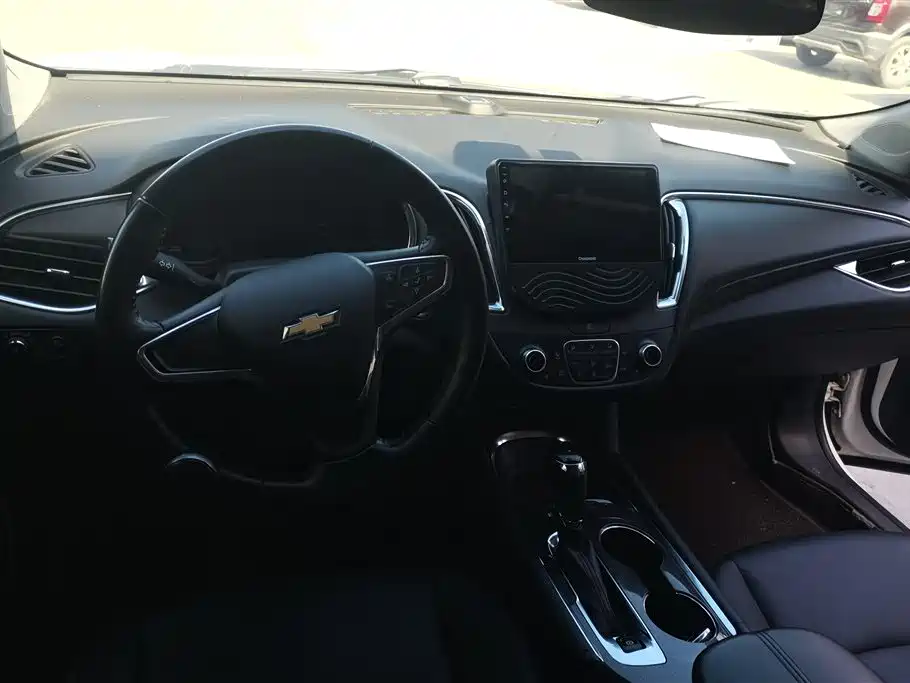 Chevrolet Malibu XL 2018 530T Auto RuiChi Edition фото 12