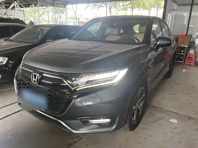 Honda UR-V 240TURBO, моноприводный, Refined, Elegant