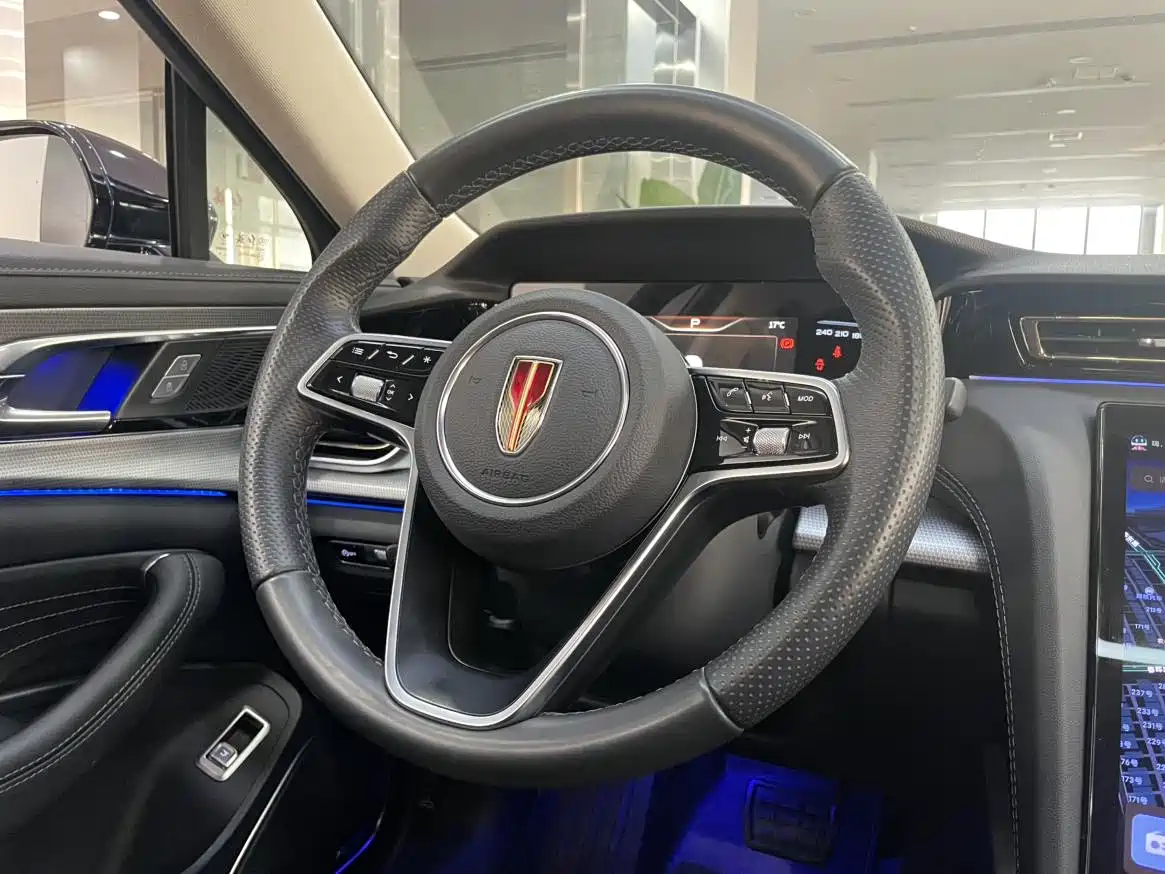 Hongqi H5 2023 2.0T Auto Smart Connect Flag Enjoy фото 7