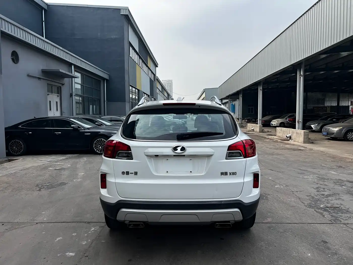 Besturn X80 2016 2016 2.0L Automatic Luxury
