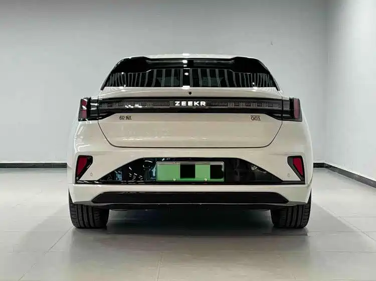 ZEEKR EXTREME KRYPTON 001