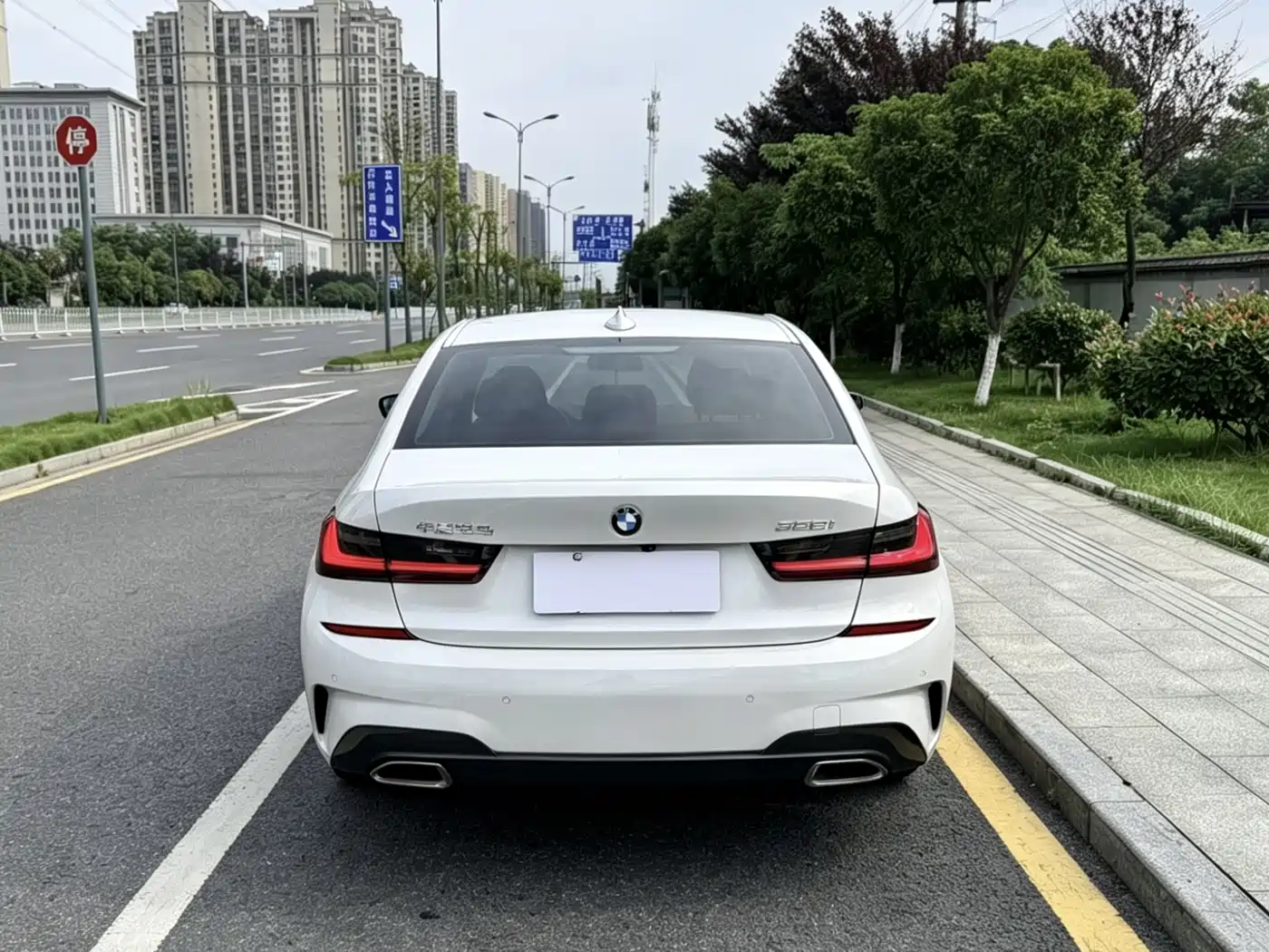 BMW 3 Series 2022 325i M Sport Package фото 8