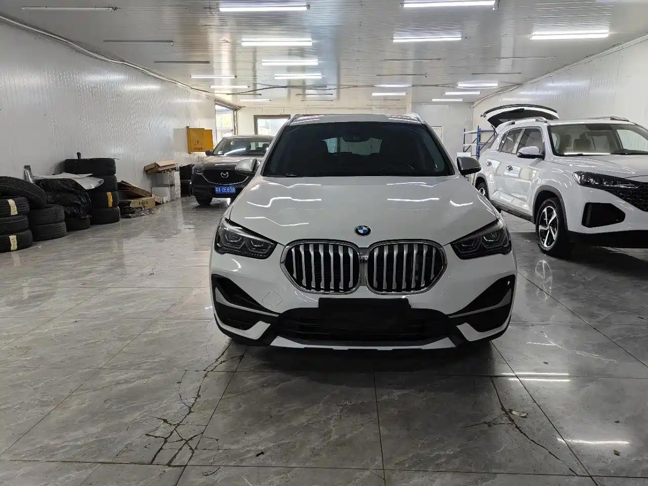 BMW X1 2022 sDrive20Li Fashion фото 2