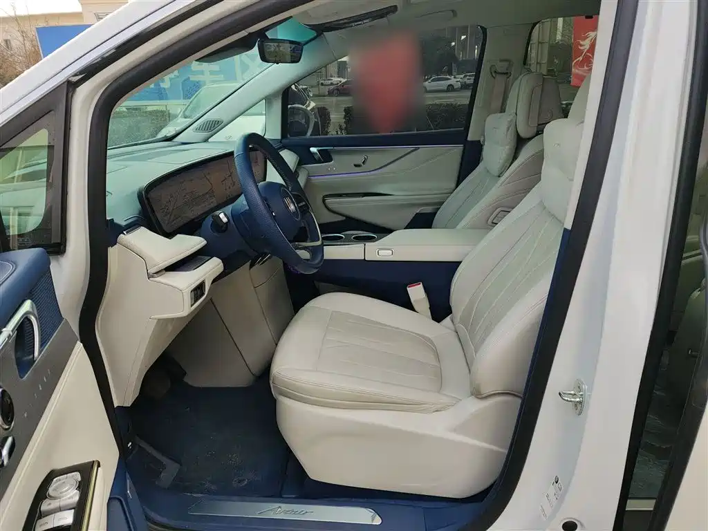 Buick GL8 New Energy 2024 Landglory Luxury Edition 7-Seater фото 15