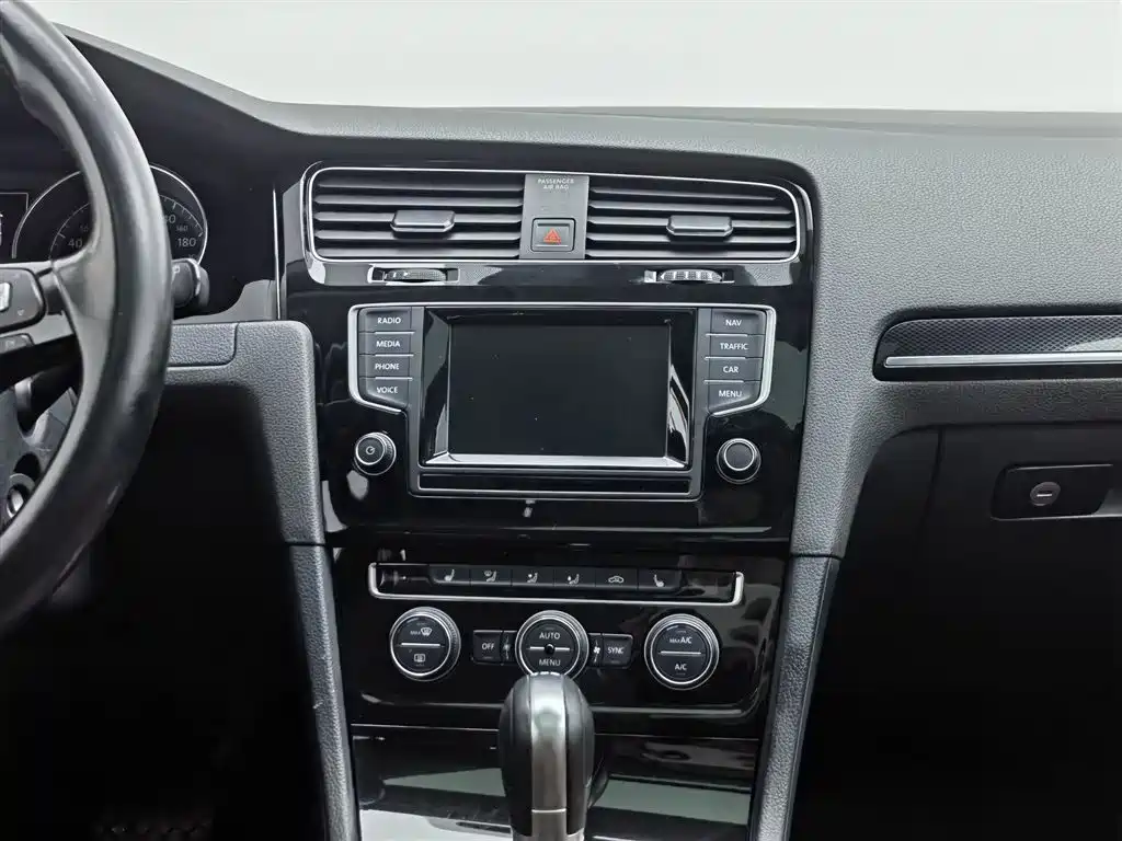 Volkswagen Golf (Import) 2014 1.4TSI Luxury Wagon фото 12
