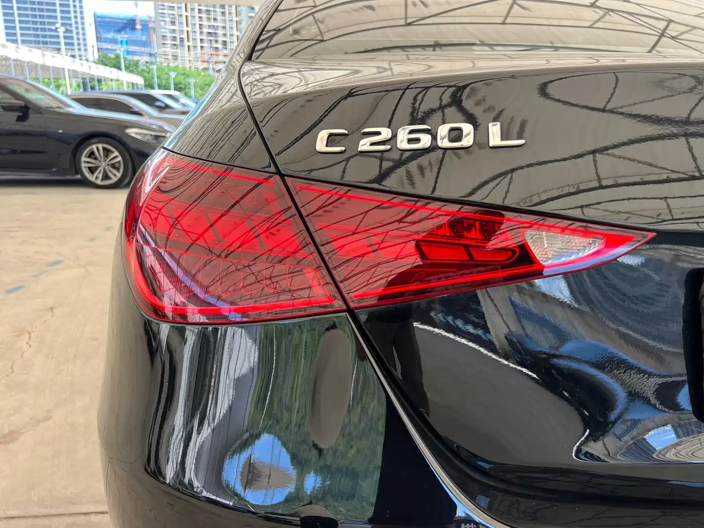 Mercedes-Benz C-Class 2024 Facelift III C 260 L Night Sport Edition фото 6
