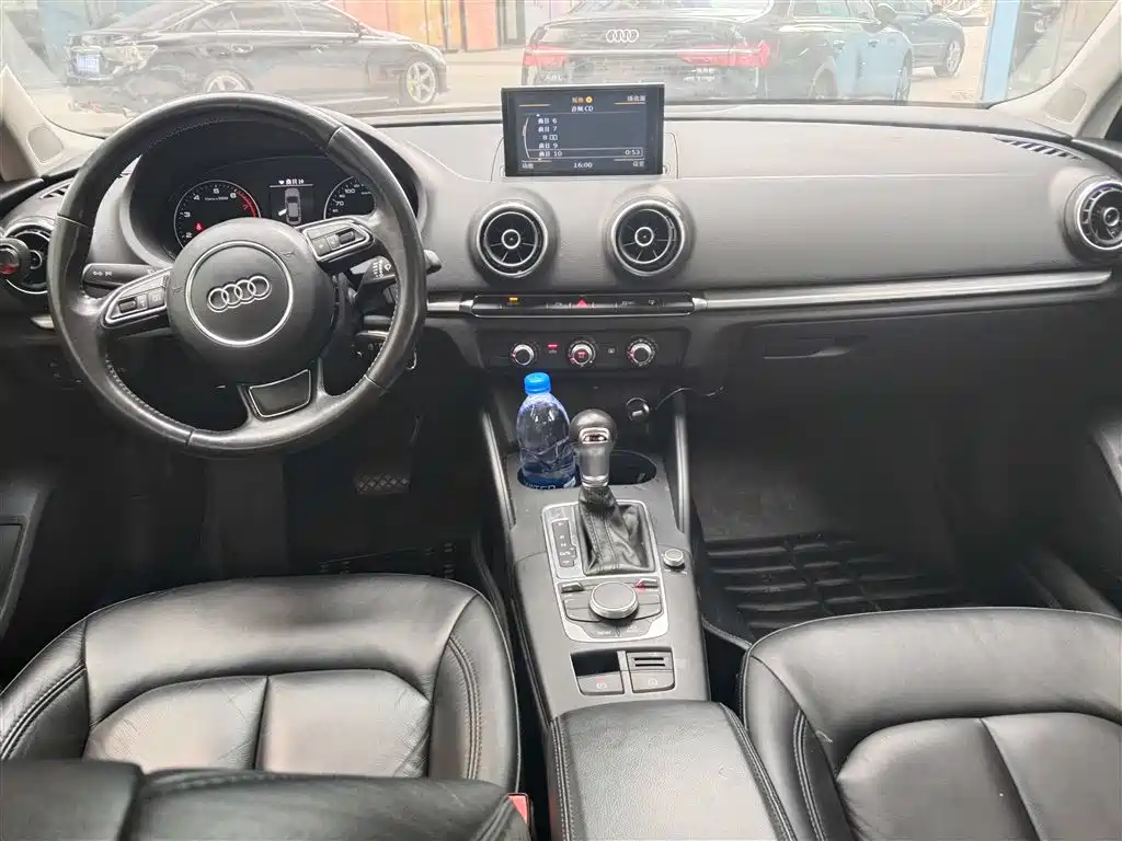 Audi A3 2014 Limousine 35 TFSI Auto Trend фото 9