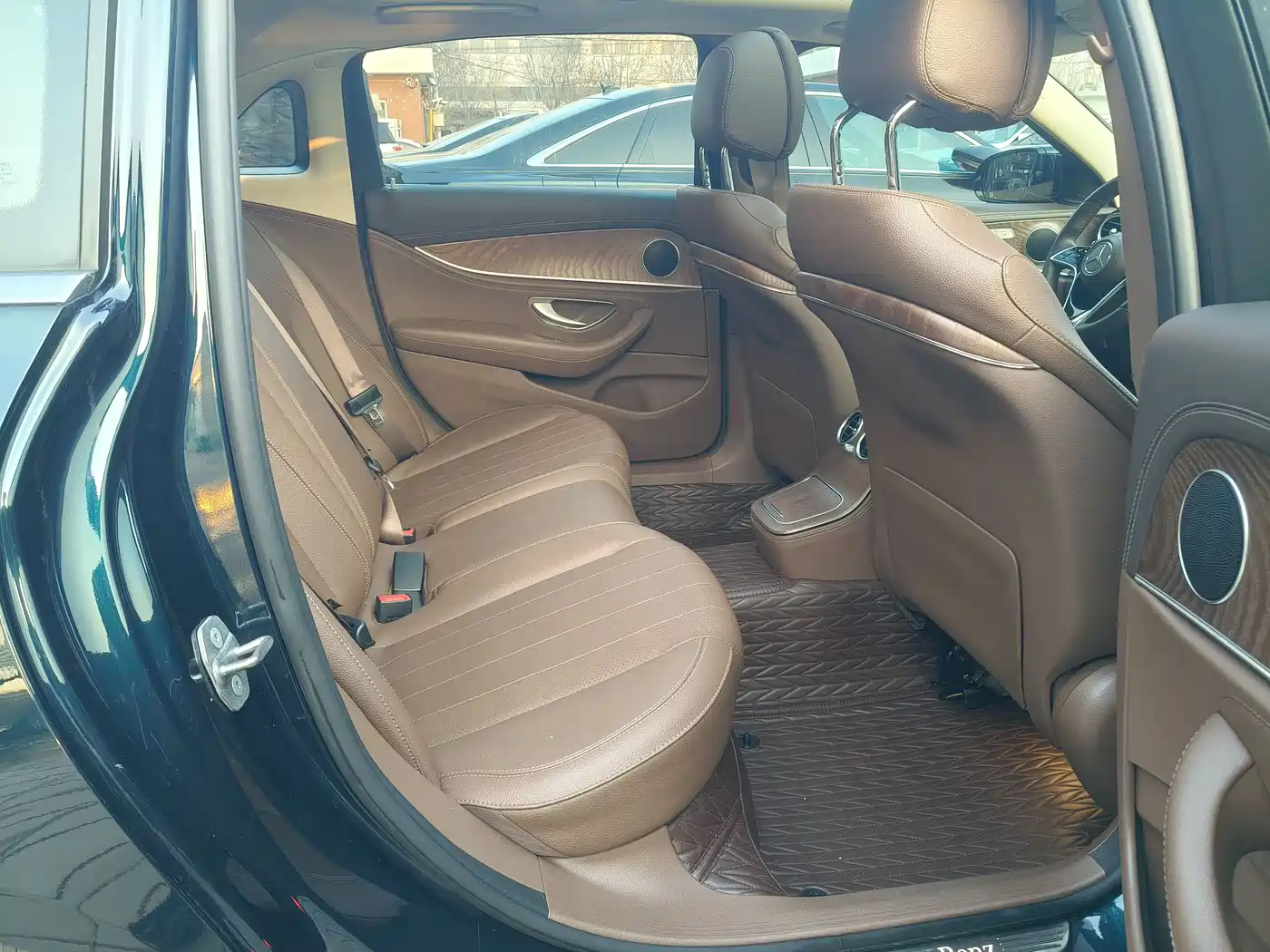 Mercedes-Benz E-Class 2023 Facelift E 300 L Fashion фото 23