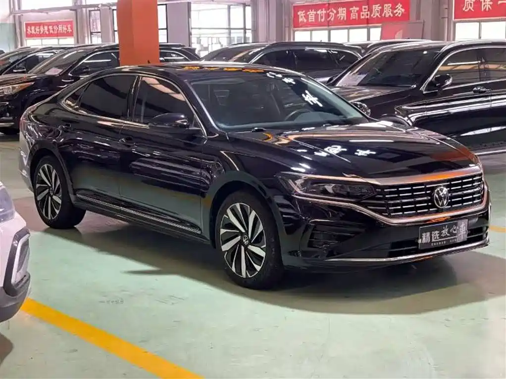 Volkswagen Passat 2022 330TSI Elite Edition фото 3