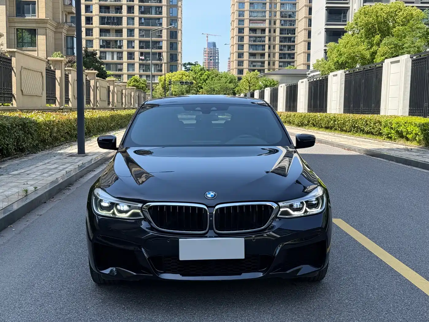 BMW 6 Series GT 2018 640i xDrive M Sport Package фото 2