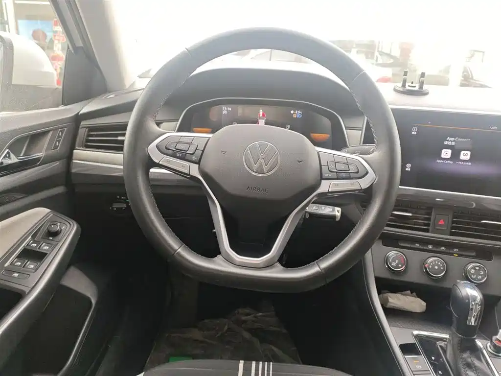 Volkswagen Bora 2024 200TSI DSG Smooth Ride Edition фото 7