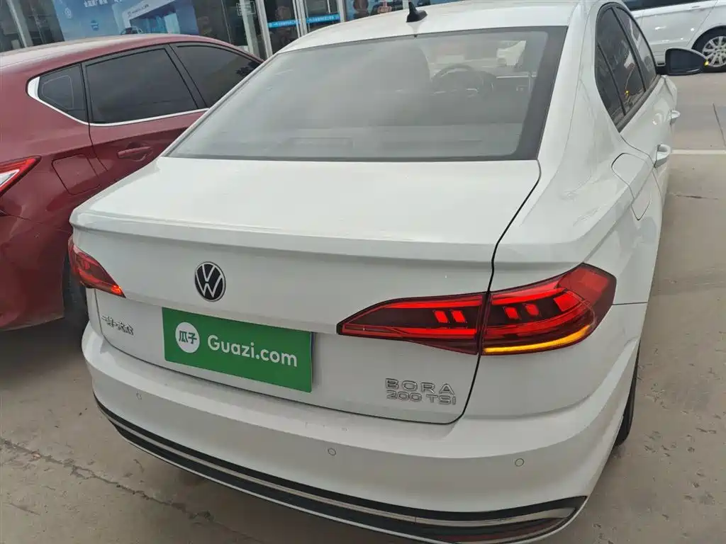 Volkswagen Bora 2024 200TSI DSG Smooth Ride Edition фото 4