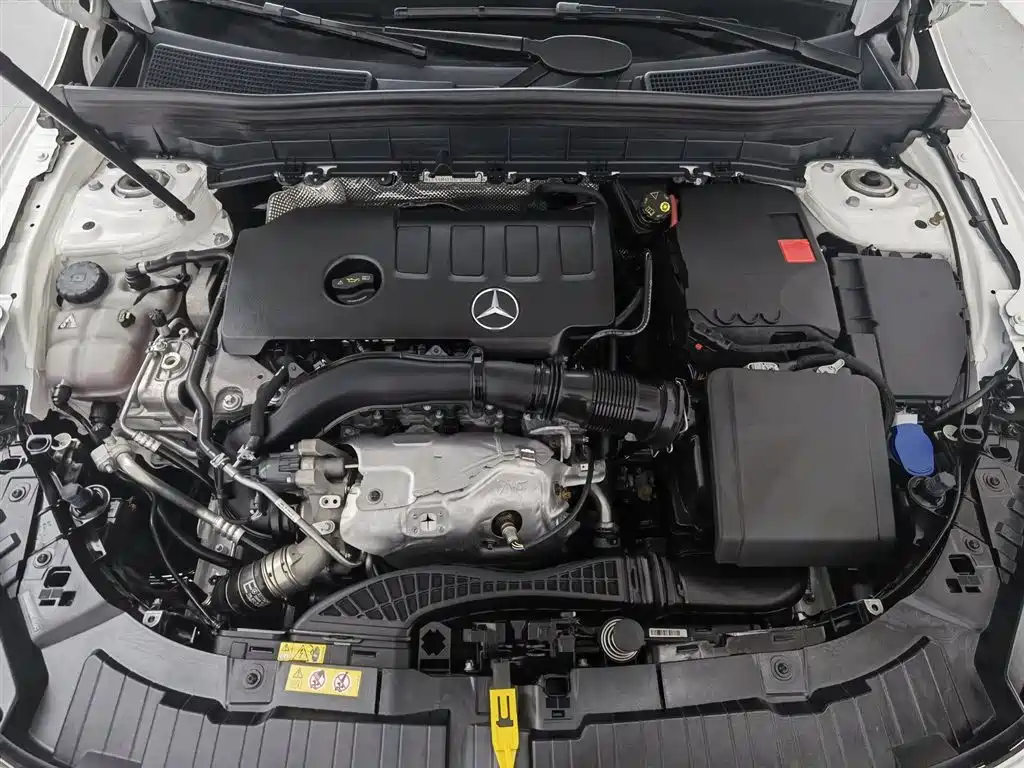 Mercedes-Benz GLB 2023 GLB 220 Dynamic фото 6