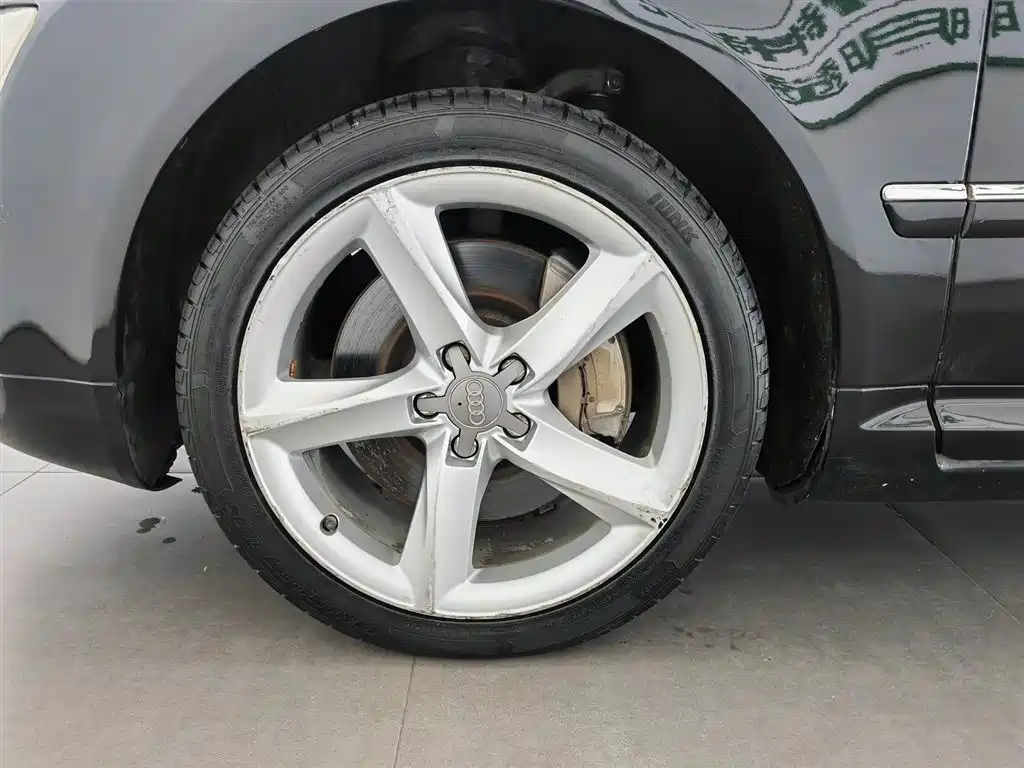 Audi A8 2008 A8L 3.2 FSI Standard фото 17