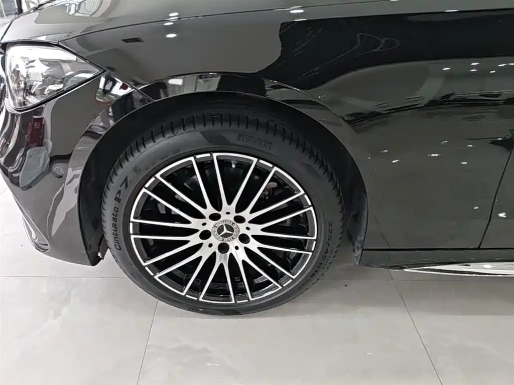 Mercedes-Benz C-Class 2023 Facelift C 200 L Sport Edition фото 23