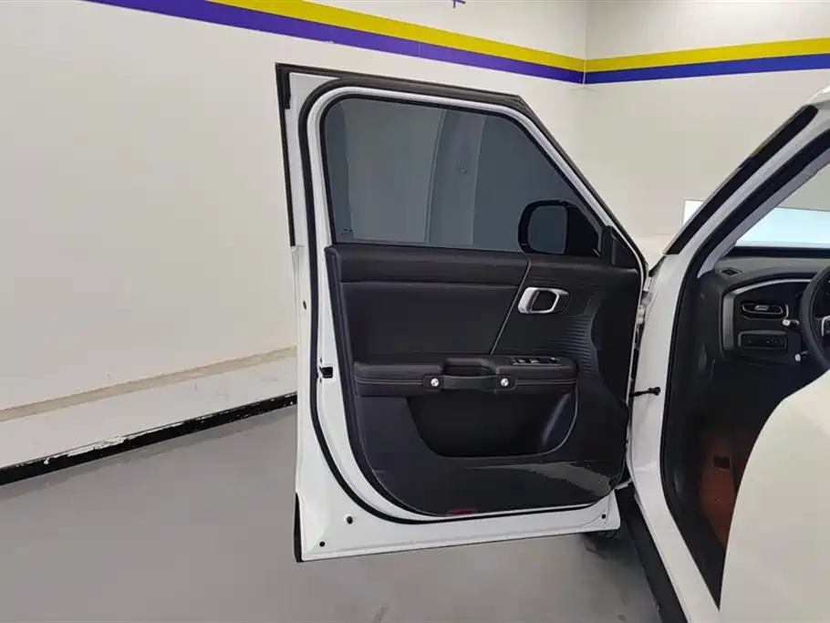 BAIC ORV Beijing Off-Road BJ30 2024 1.5T Magic Core E-Drive Standard Edition фото 7