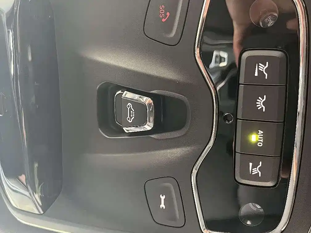 Lynk & Co 03 2018 1.5TD DCT Power Pro Version China V фото 20