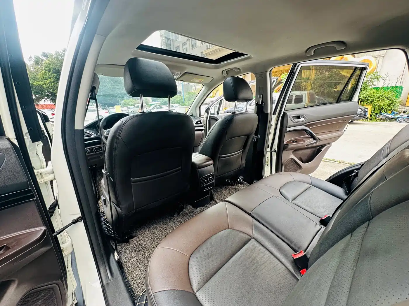 GAC Trumpchi Trumpchi GS4 2017 235T G-DCT 2WD Luxury фото 12