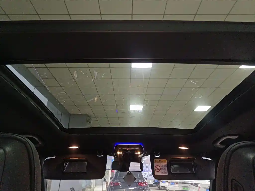 Mercedes-Benz GLC 2023 GLC 260 L 4MATIC Dynamic 7-Seater фото 14