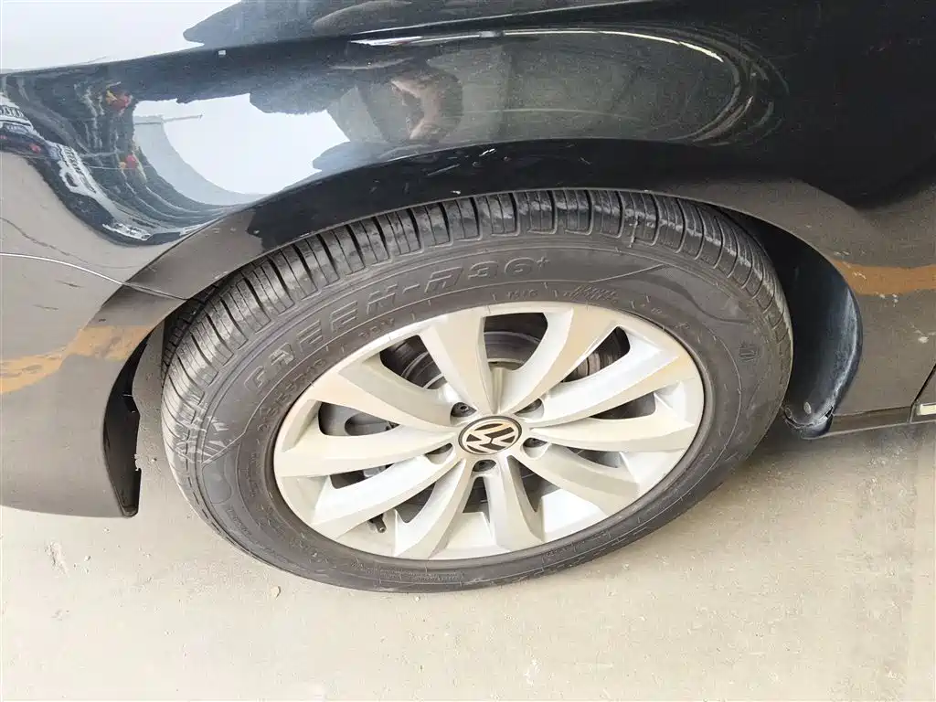 Volkswagen Magotan 2013 1.8TSI Leading фото 25