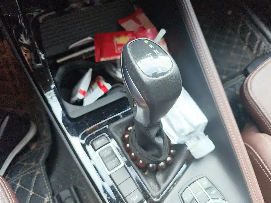 BMW X1 2019 xDrive20Li Premium Model фото 9