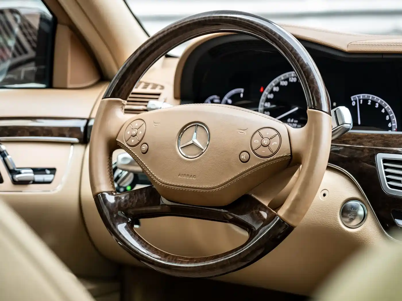 Mercedes-Benz S-Class 2010 S 300 L Business фото 6