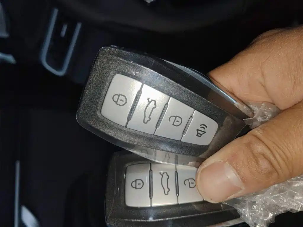 GEELY AUTOMOBILE EMGRAND