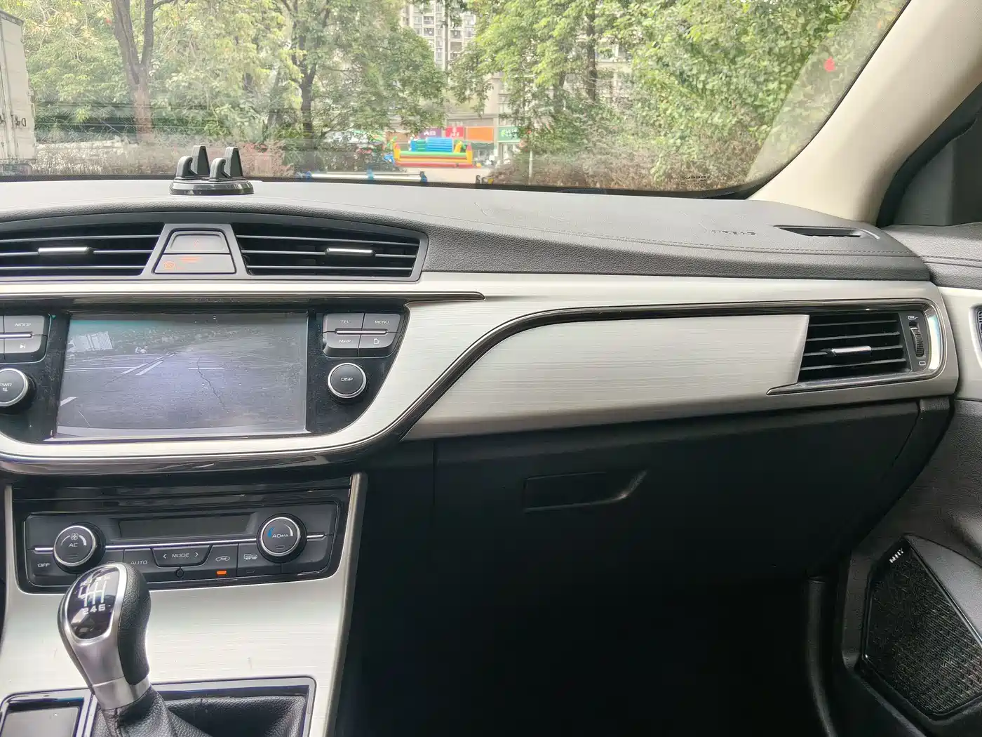 GEELY AUTOMOBILE EMGRAND GL