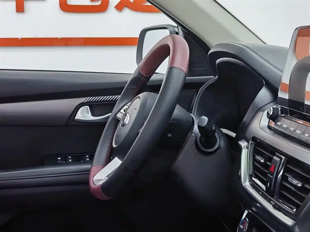 Kia Sportage 2018 2.0L Automatic Smart Luxury (China V) фото 22