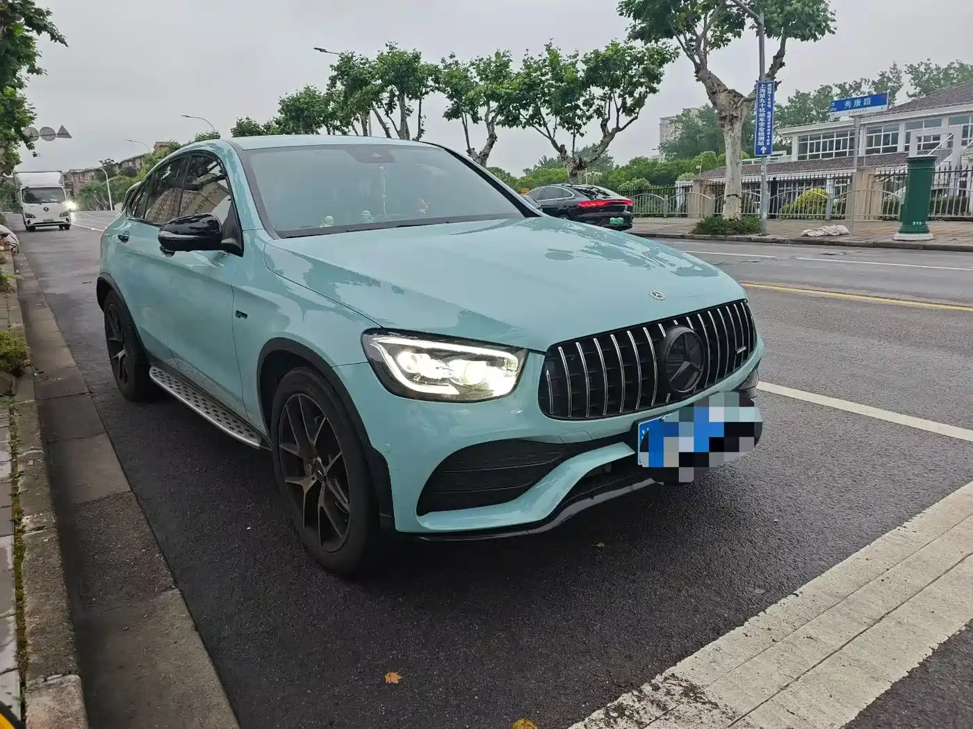 Mercedes-Benz GLC Coupe AMG 2020 AMG GLC 43 4MATIC Coupe SUV фото 3