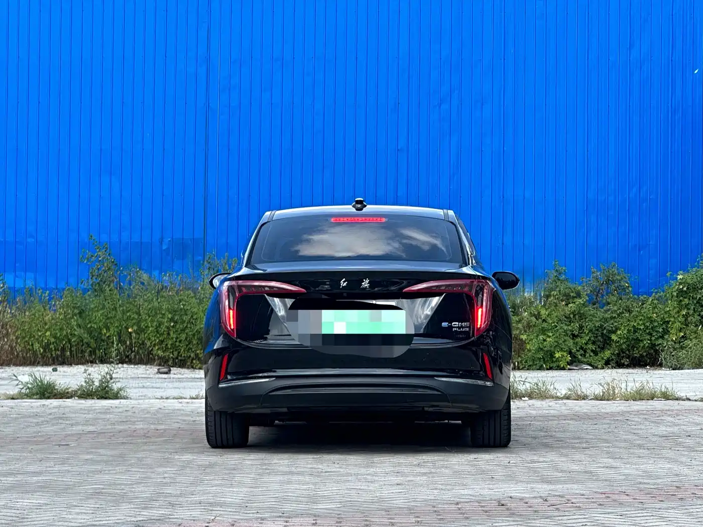 Hongqi E-QM5 2025 2024 Model 610km PLUS