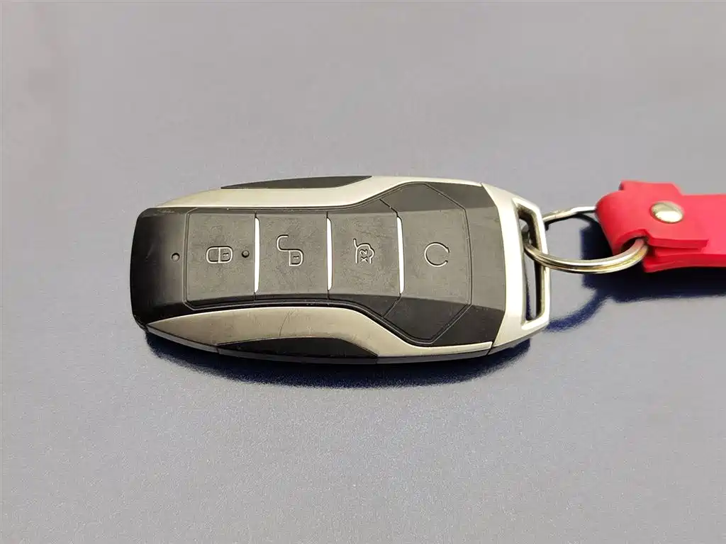 BYD Song MAX 2021 Upgrade 1.5T Automatic Luxury Edition 6-Seater фото 19