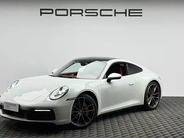 Porsche 911 Carrera 3.0T