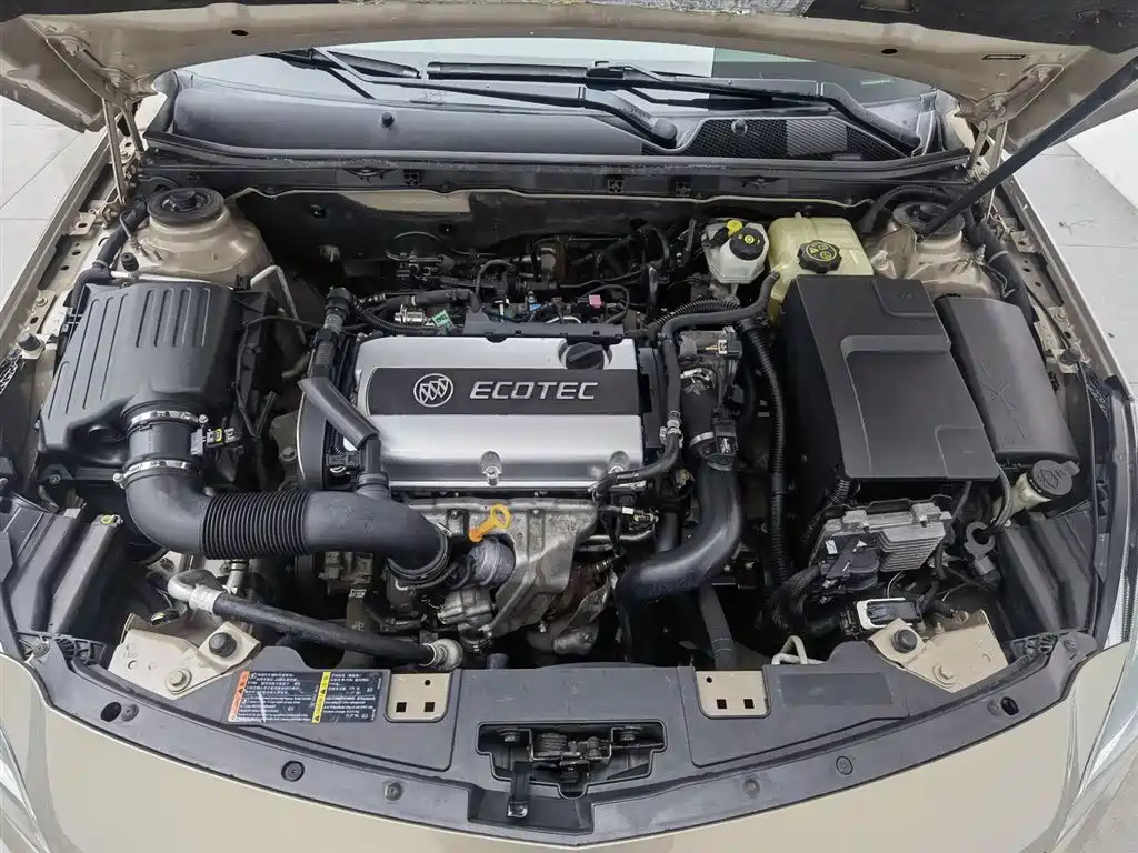 Buick Regal 2015 1.6T Elite Tech Edition фото 6