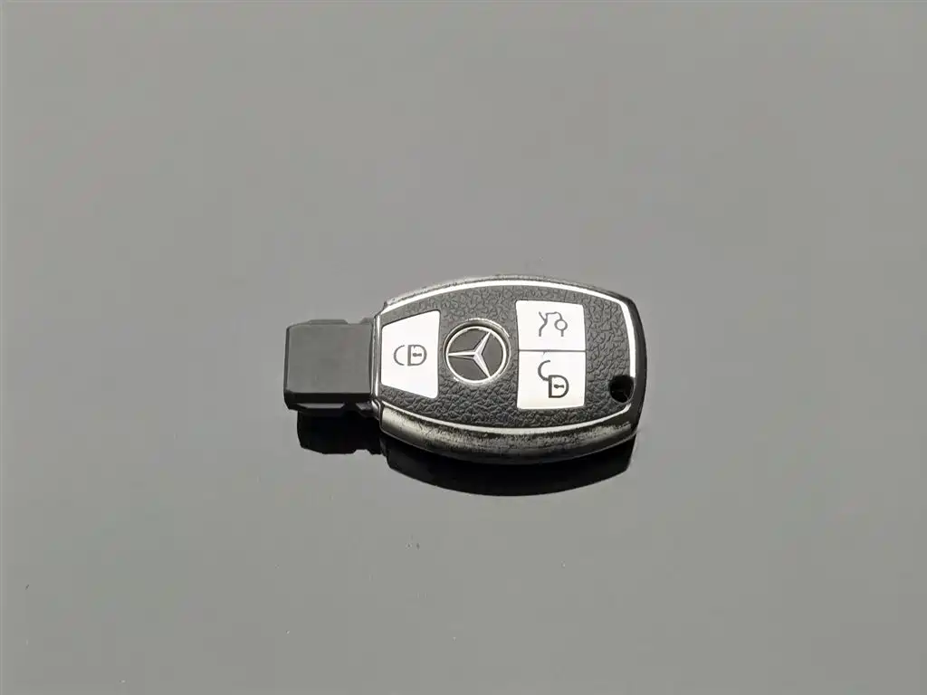 Mercedes-Benz E-Class 2015 E 200 L фото 19