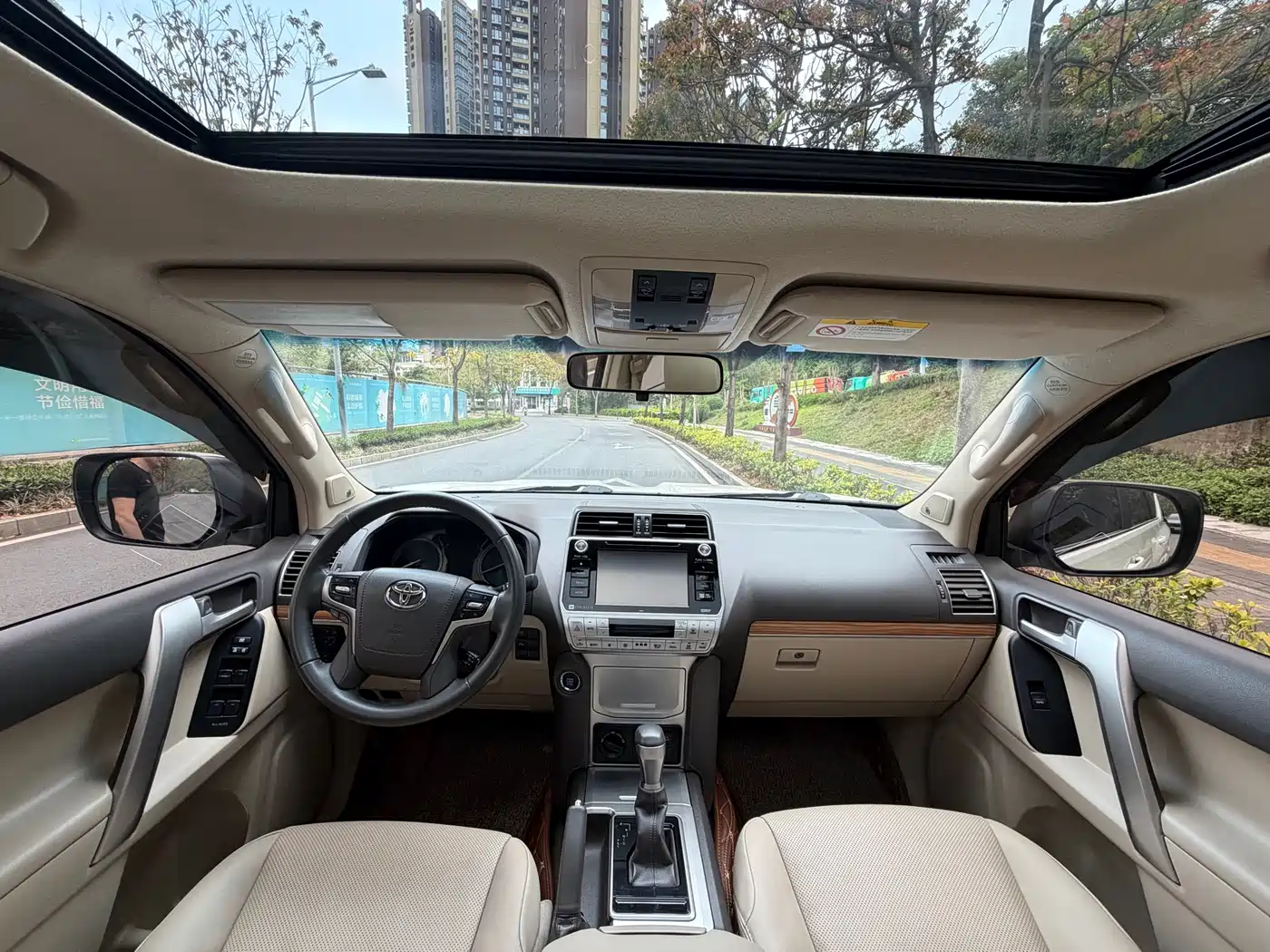 Toyota Prado 2018 3.5L Automatic TX-L NAVI Rear-mounted Spare Tire фото 10