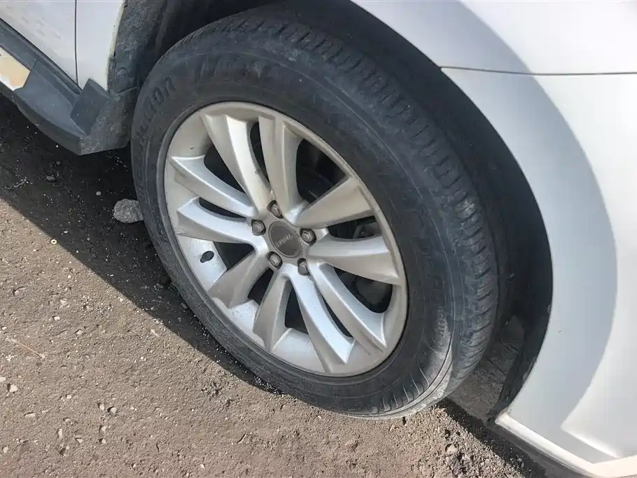 Haval H2 2016 Red Label 1.5T Manual 2WD Luxury фото 6