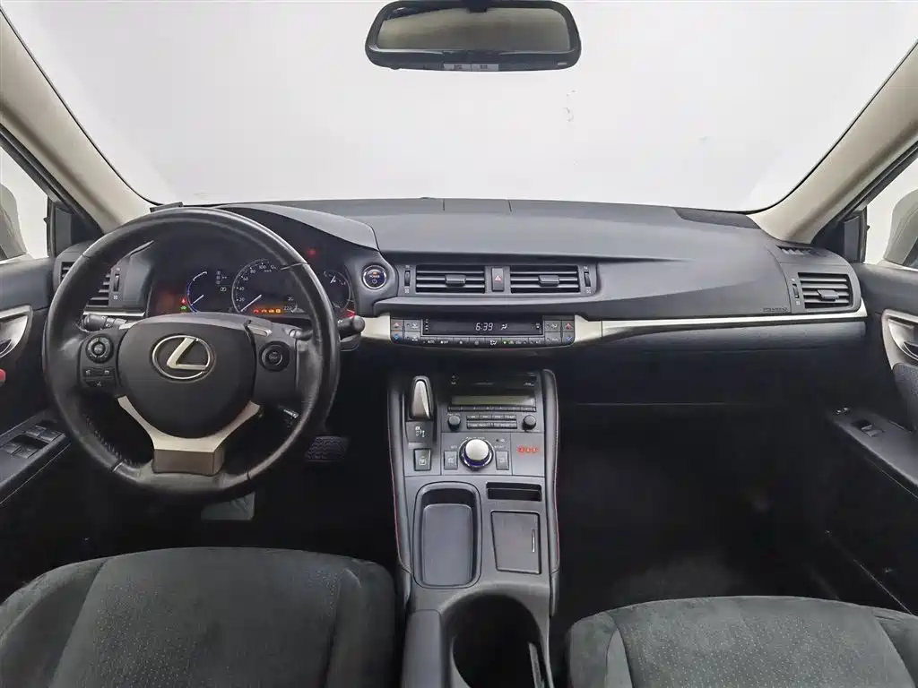 Lexus CT 2017 CT200h Elite Edition (Single Color) China VI фото 5