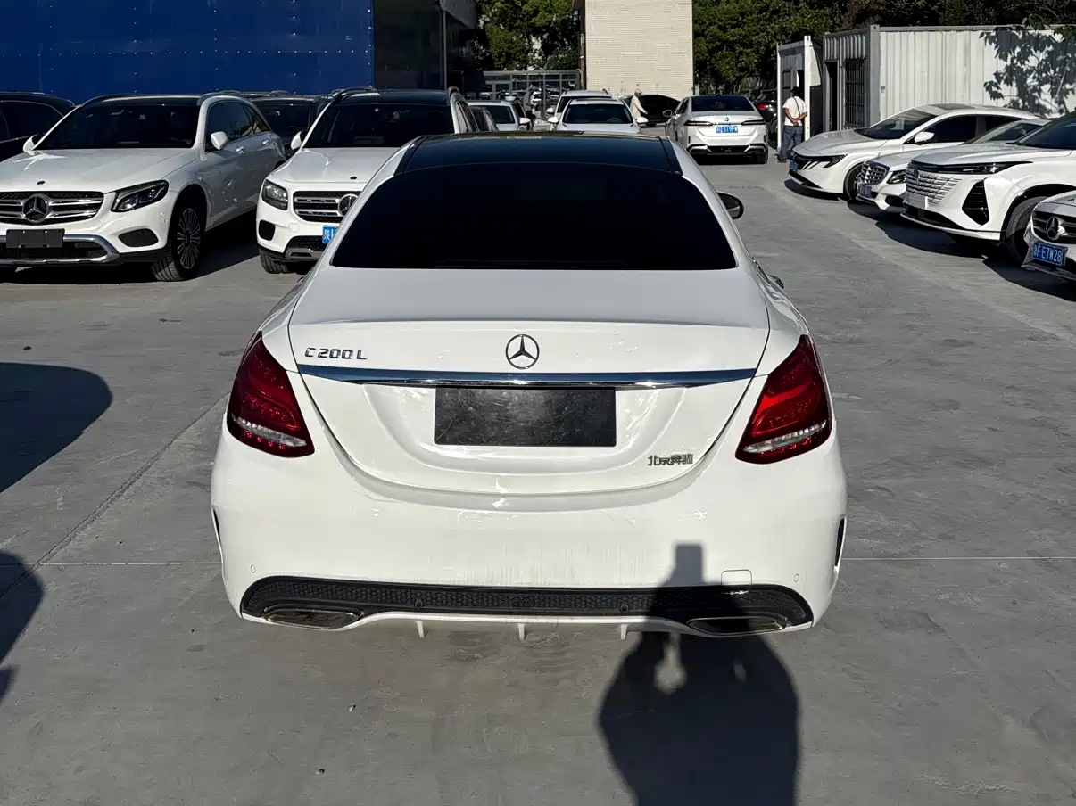 Mercedes-Benz C-Class 2016 C 200 L Sport фото 4
