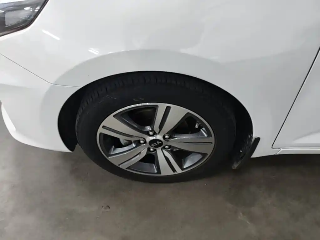 Kia Kaishen 2018 2017 1.8L Automatic GLS